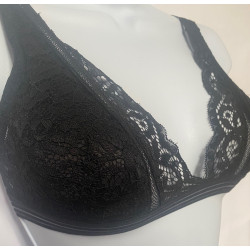 Soutien-gorge triangle en dentelle fleurie